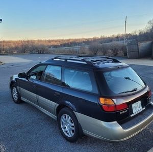 Meet your Posher, Travis